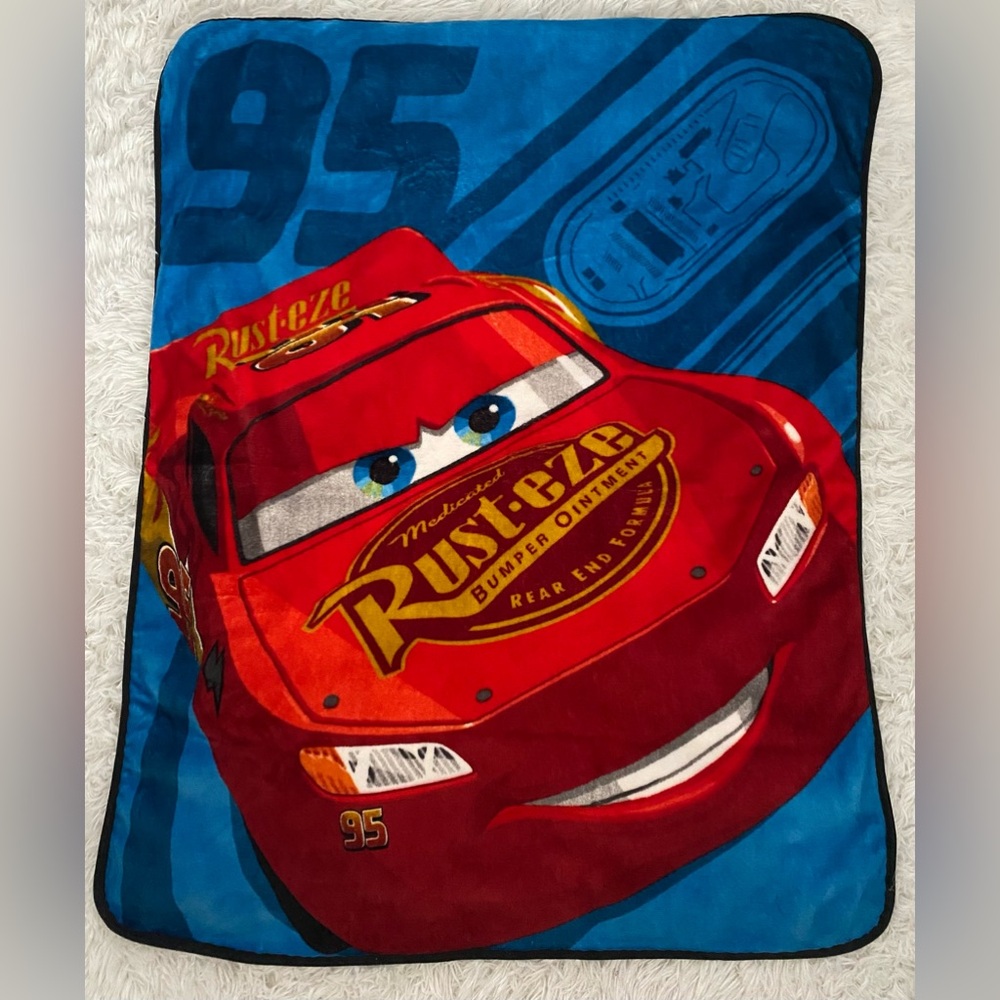 Lighting McQueen Toddler Fleece Blanket